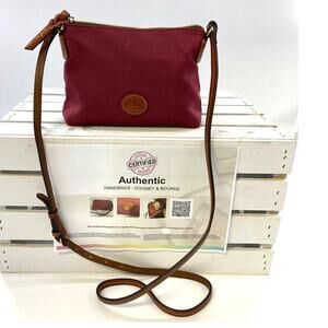 DOONEY & BOURKE SMALL WINE CANVAS CROSSBODY BAG (ASIS)